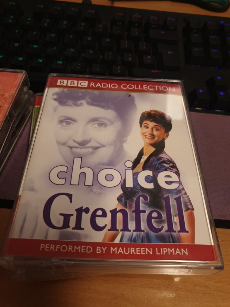 BUNDLE OF AUDIO CASSETTE BOOKS