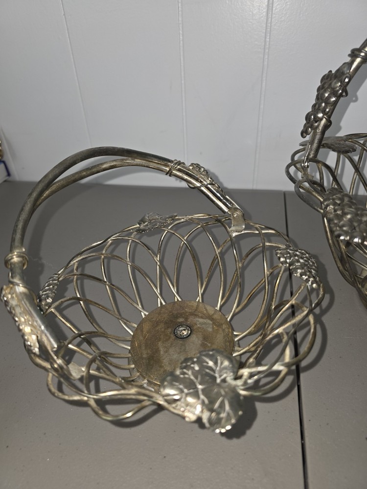 GODINGER Silver Grapevine Leaf Baskets Silver Plated Base Metal 11" Decorative