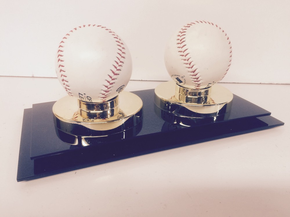 Baseball display case double ball on gold risers 85% UV filtering MLB