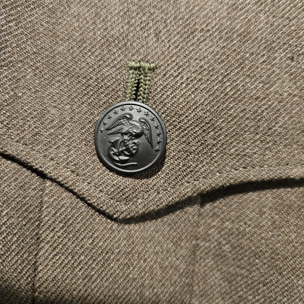 Vintage 1940s U.S. Marines Jacket! (missing buttons)