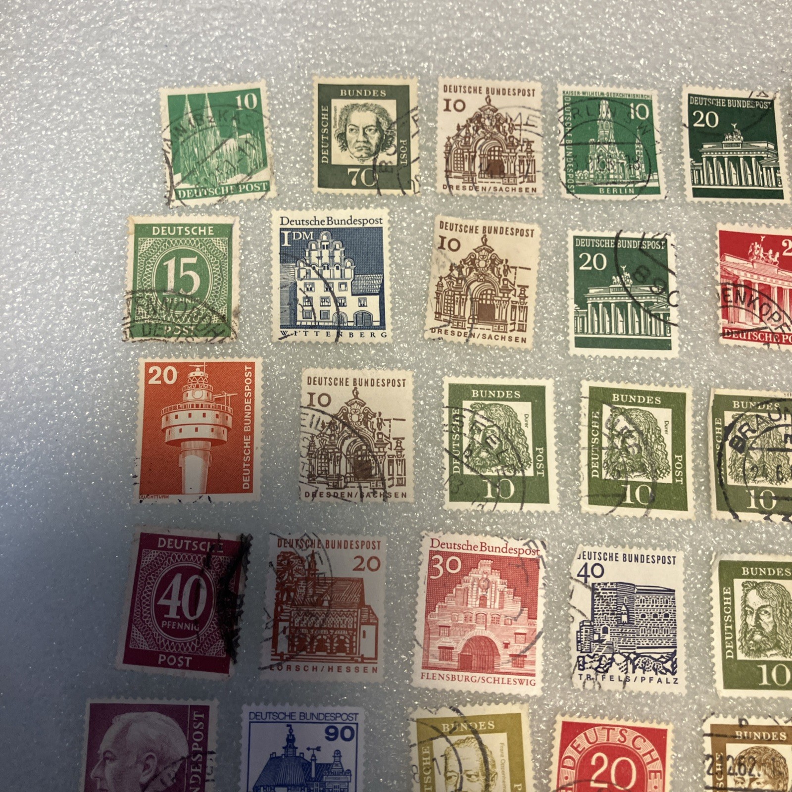 55 USED/Cancel Small West Germany Deutsche Bundespost 1945-1985 Stamps. $1Ships.