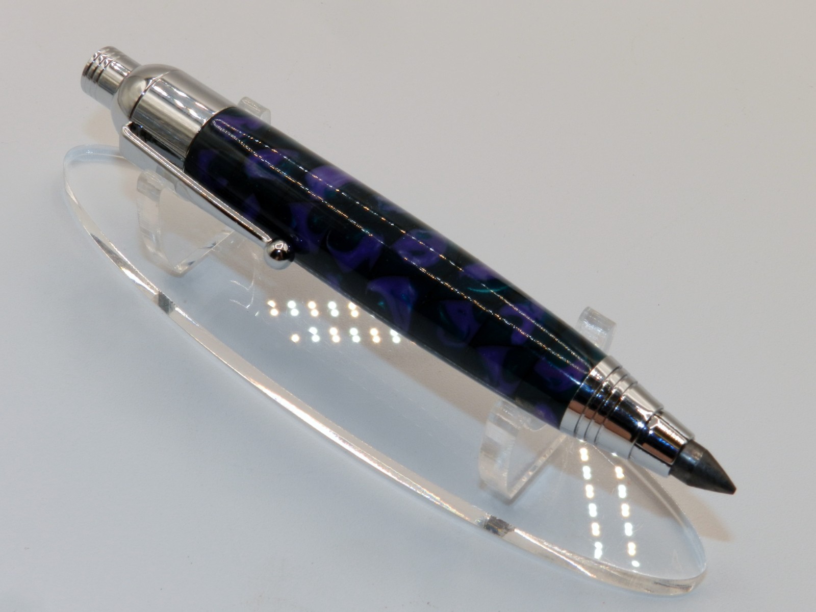 Chrome finish 5.6mm Sketch Pencil. Hand made with Lilac Acrylester. #157