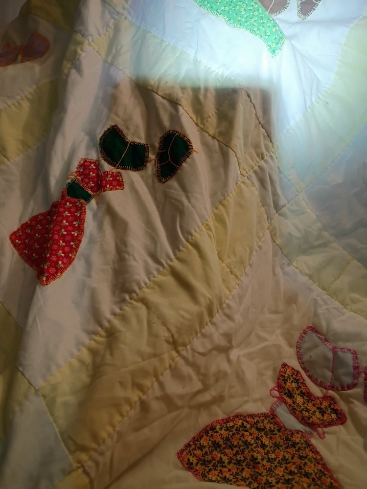 vintage hand sewn quilt patchwork