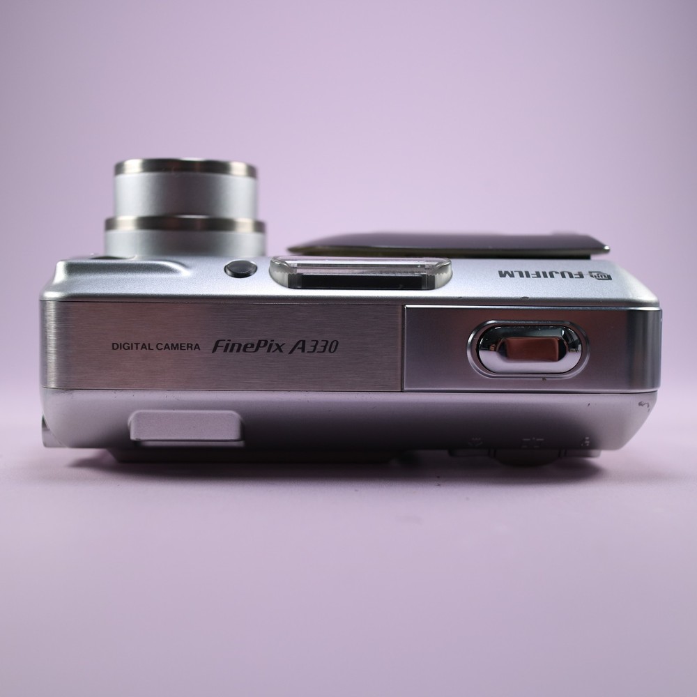 Fujifilm Digital Camera FinePix A330 3.2MP Silver Tested