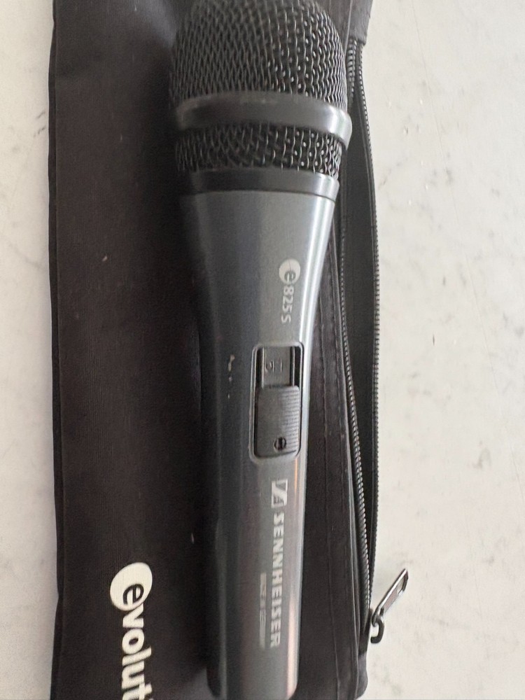 Sennheiser E825S