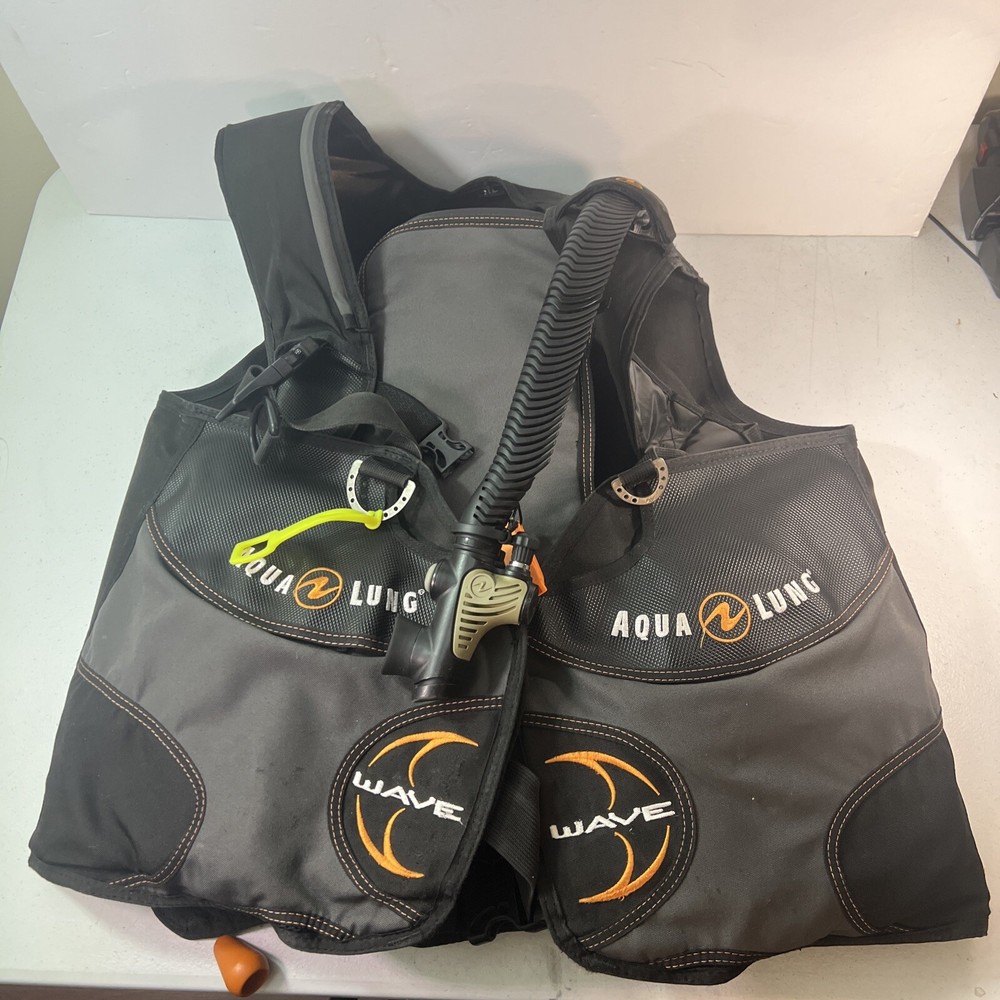 Aqualung Wave BCD Size XL Scuba Diving AQUA LUNG