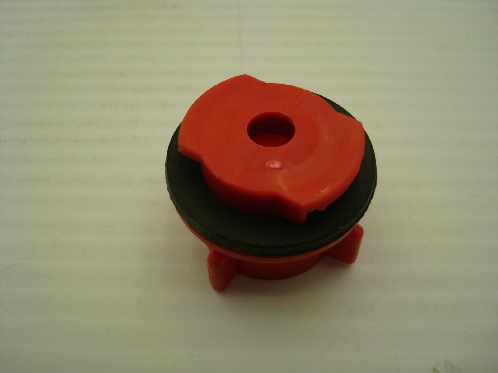 RED BATTERY VENT CAPS BAYONET MOUNT GOLF CART FORKLIFT MARINE SOLAR QTY 25 NNB