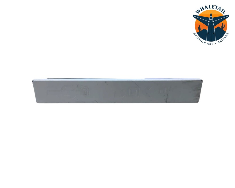 737-800 Seatbelt light