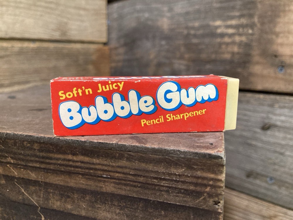VTG 80's RED  BUBBLE GUM PLASTIC PENCIL SHARPENER