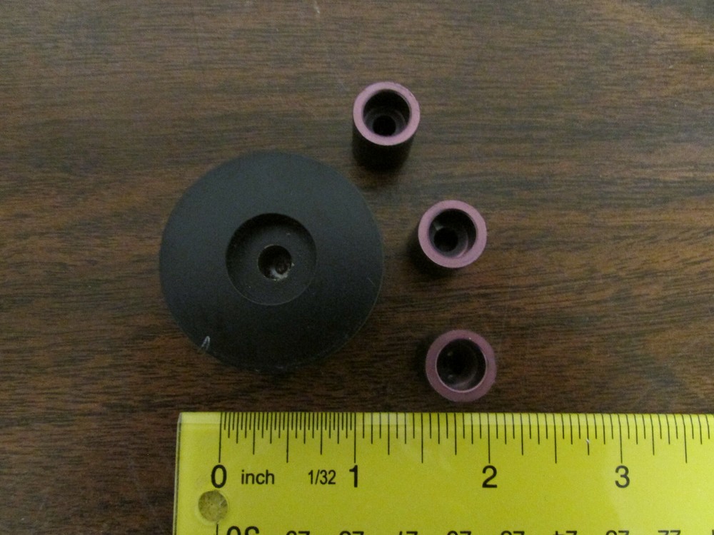 Set Of Control Knobs For CEL Electronics Maurice P152