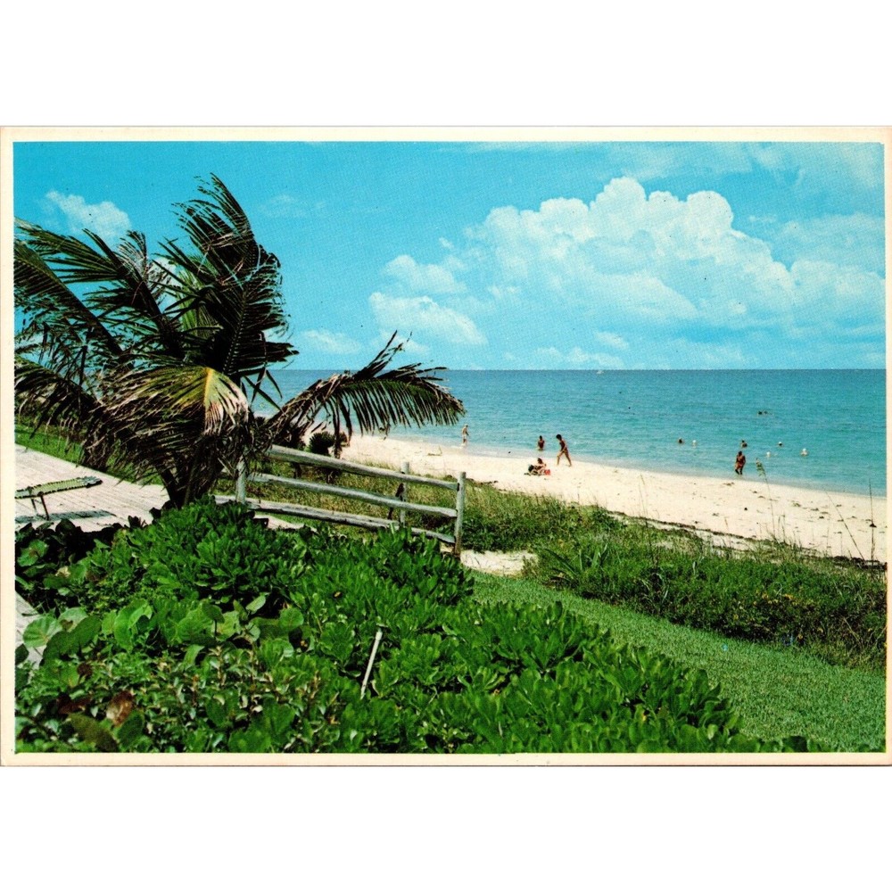 Lantana Beach Florida Postcard PC151