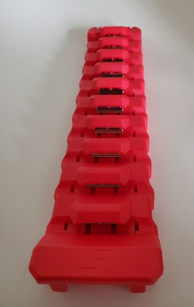 Snap On Tools Magnetic Tool Box 10 wrenches holder red Flexible interlocking NEW