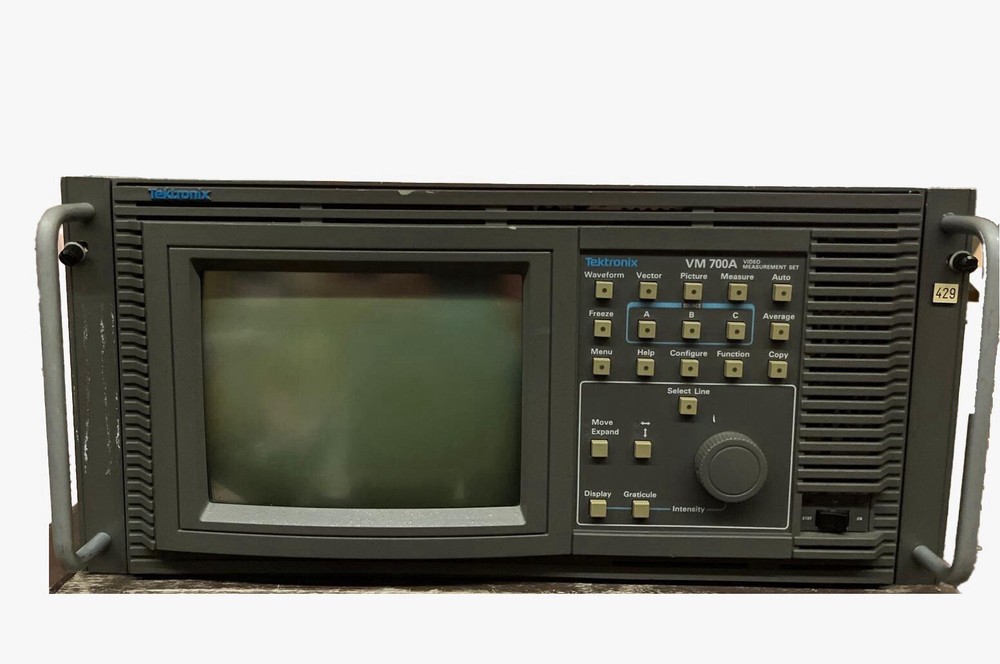 VM700A TEKTRONIX VIDEO MEASUREMENT TEST