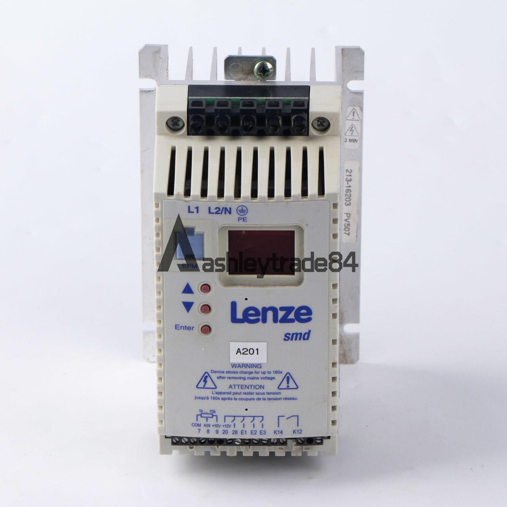 1PCS Used Lenze frequency converter ESMD751C4TXA