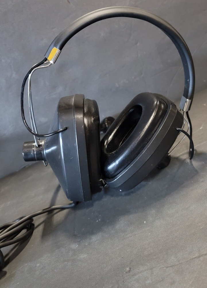 AS IS Clear-Com CC-60 Double Muff Over-Ear Headset with Microphone