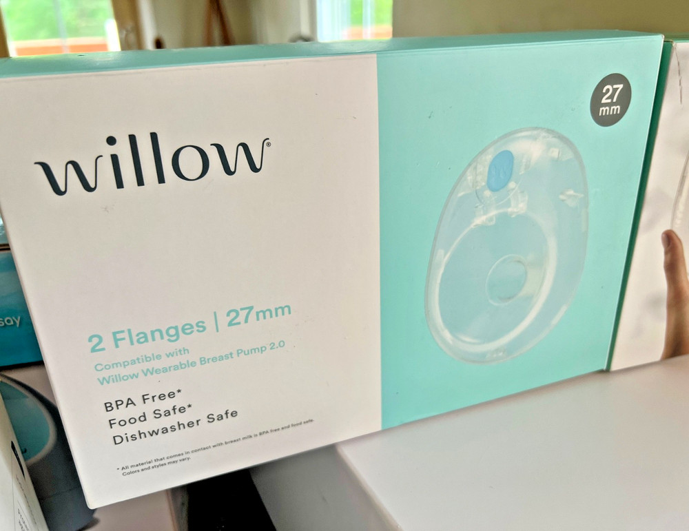Willow 2.0 Wearable Breast Pump + 2 Flange Set *Open Box, Never Used*