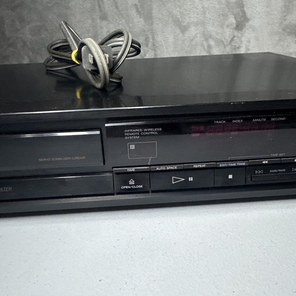 Sony CDP-570 Single Disc CD Player (tested) - Read