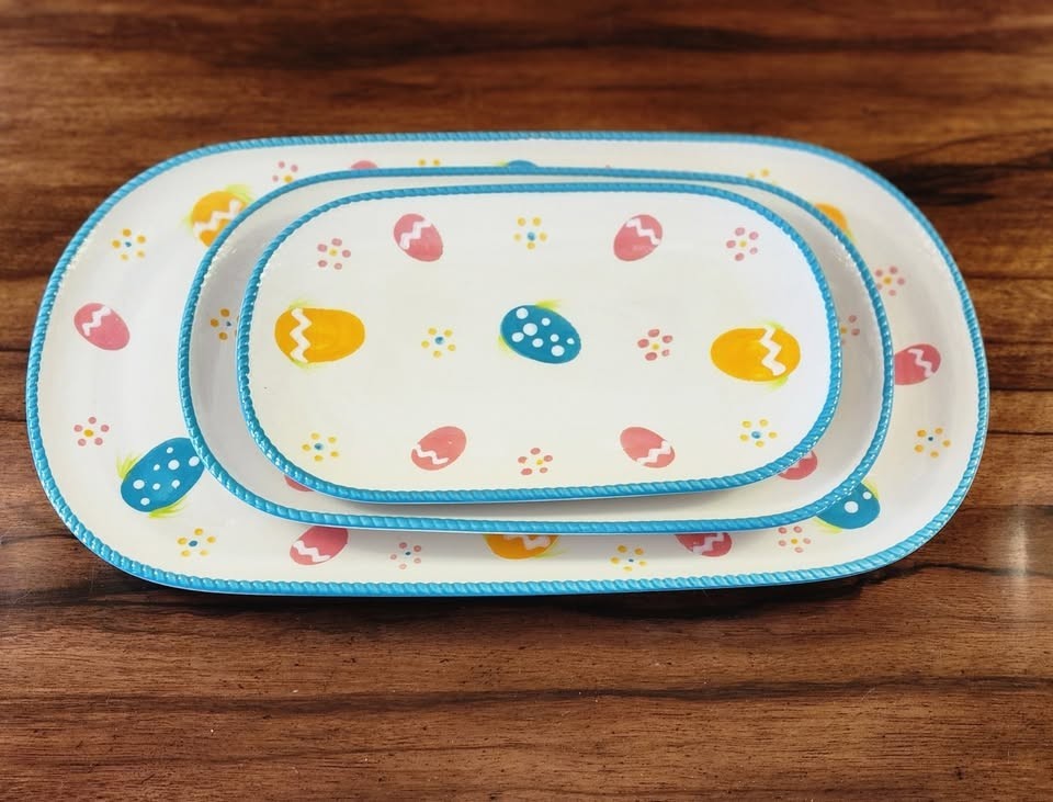 Temptations 3-PC SQUOVAL EGGHUNT PLATTERS