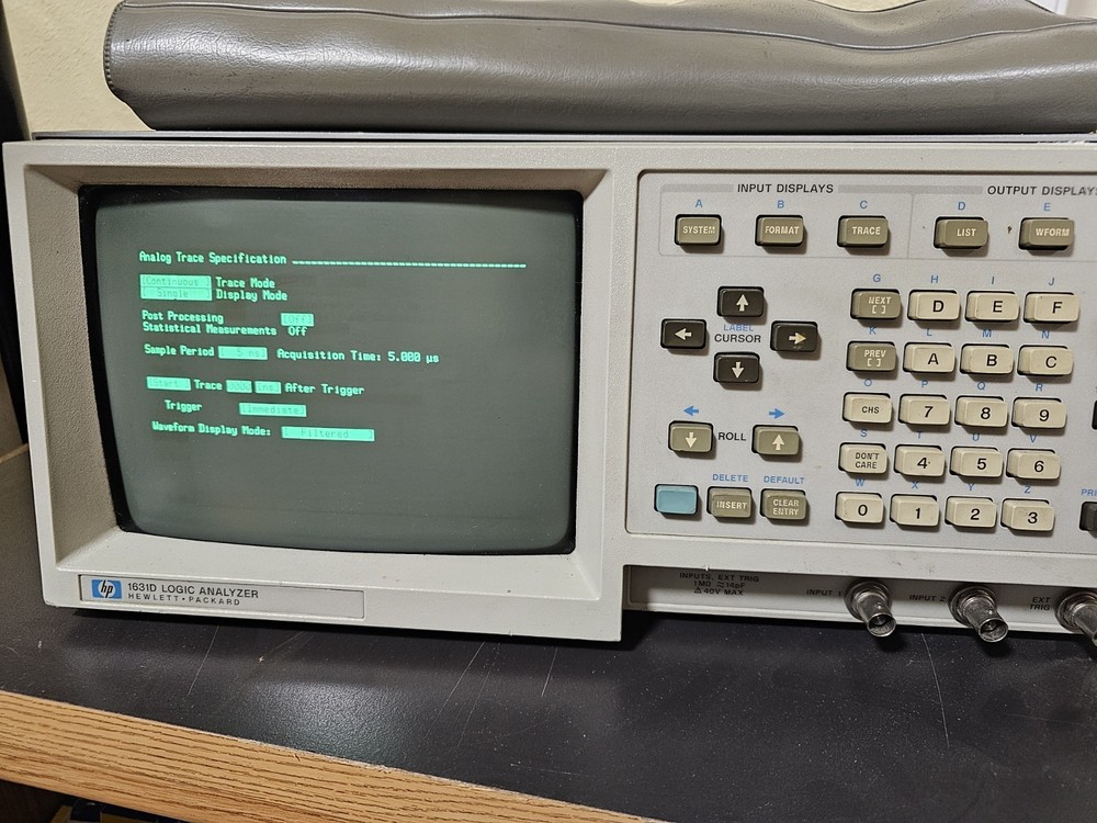 Hewlett-Packard 1631D Logic Analyzer 5ns 16 Timing 2 Analog Channels