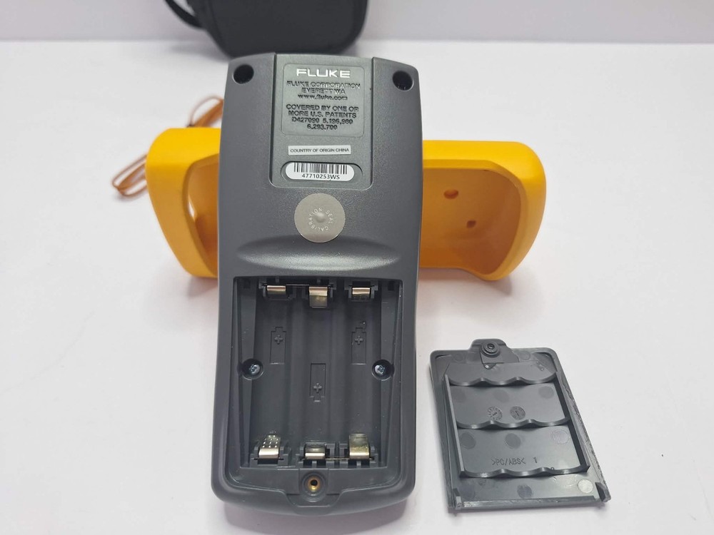 Fluke 51/52 II Dual Input Digital Thermometer