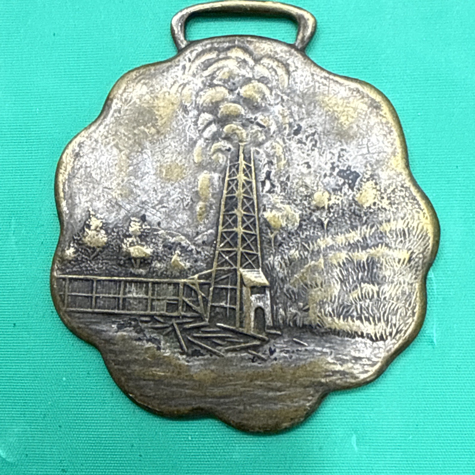 Vintage OIL WELL SUPPLY CO. PITTSBURG PA. Emblem Watch Fob￼