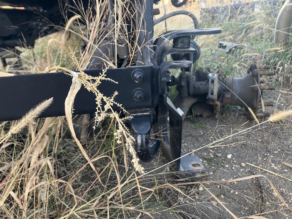 Sterling ACTERRA Left/Driver Bumper Bracket - Used