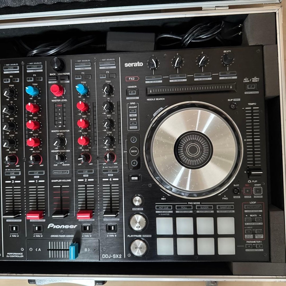 Pioneer DDJ-SX2 Controller with Hard Case