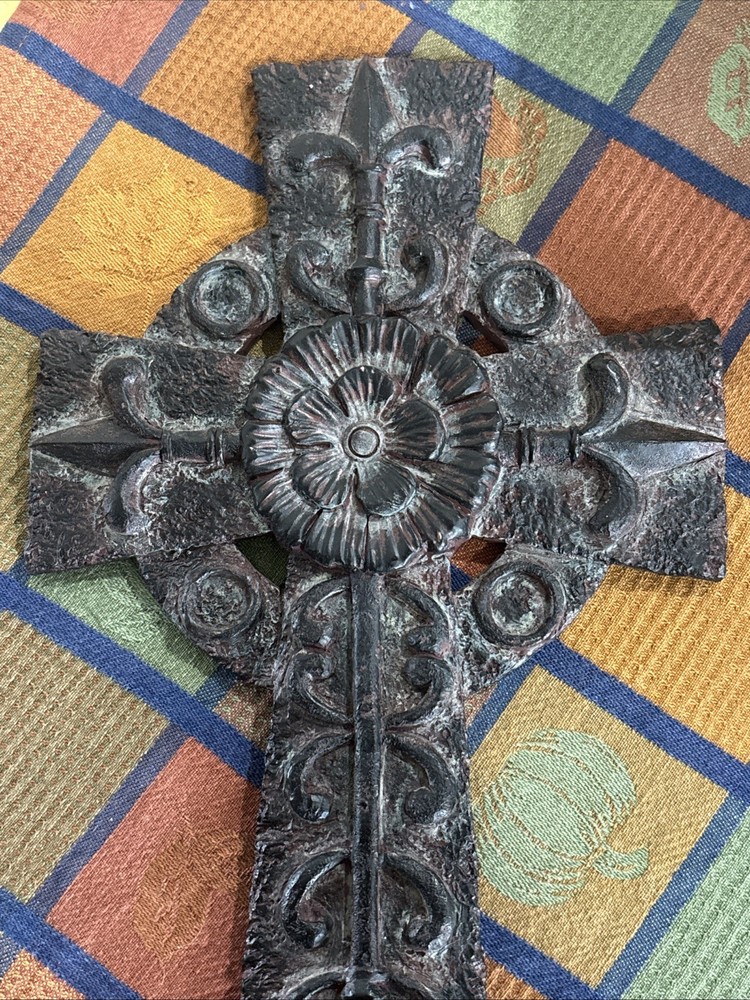 Ceramic Celtic Cross Wall Hanging Decoration 14”