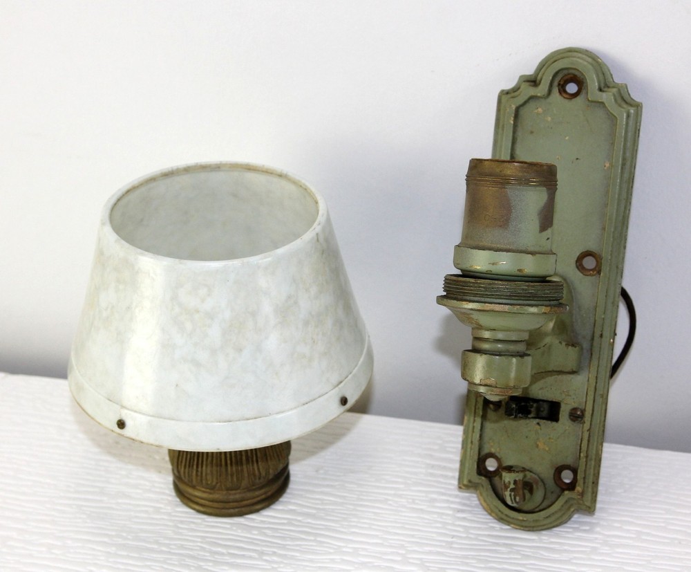 1920 Brass Neoclassical Pullman Sleeper Passenger Railroad Car Wall Sconce Light