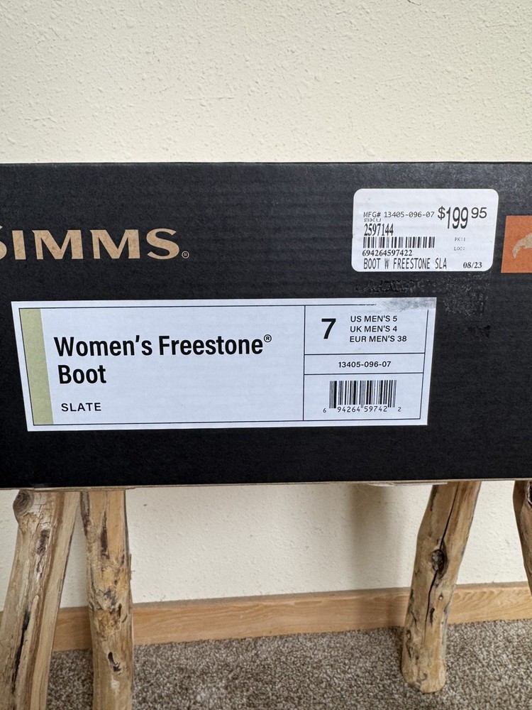 Simms Women’s Freestone Wading Boot Size 7 New In Box