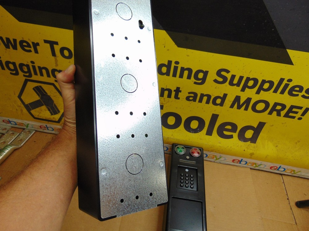 (2) 3MillID 3M Access Control Reader Keypad Security Alarm Control 3MIL-R11325-