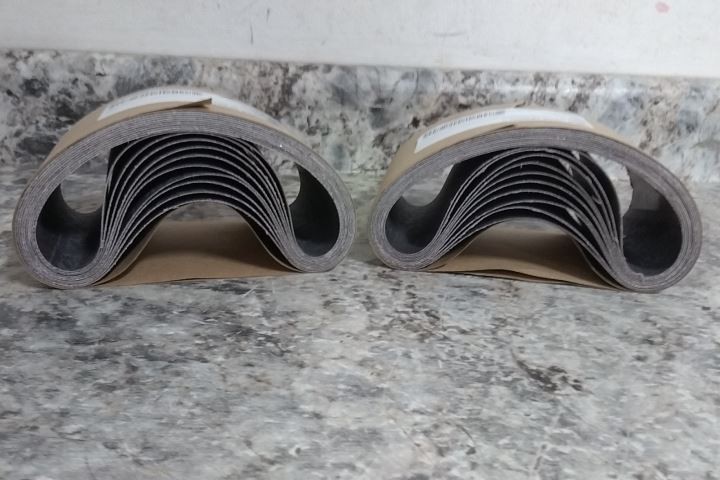 3M Trizact 69679 20 Pk 3-1/2 In x 15-1/2 In Abrasive Belt