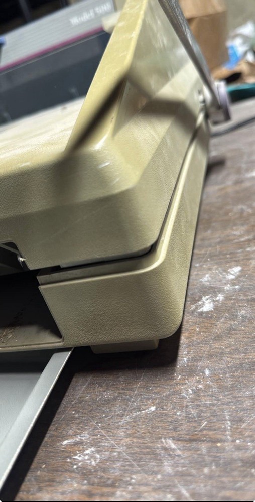VeloBind 500 Binding Machine Turns On Untested