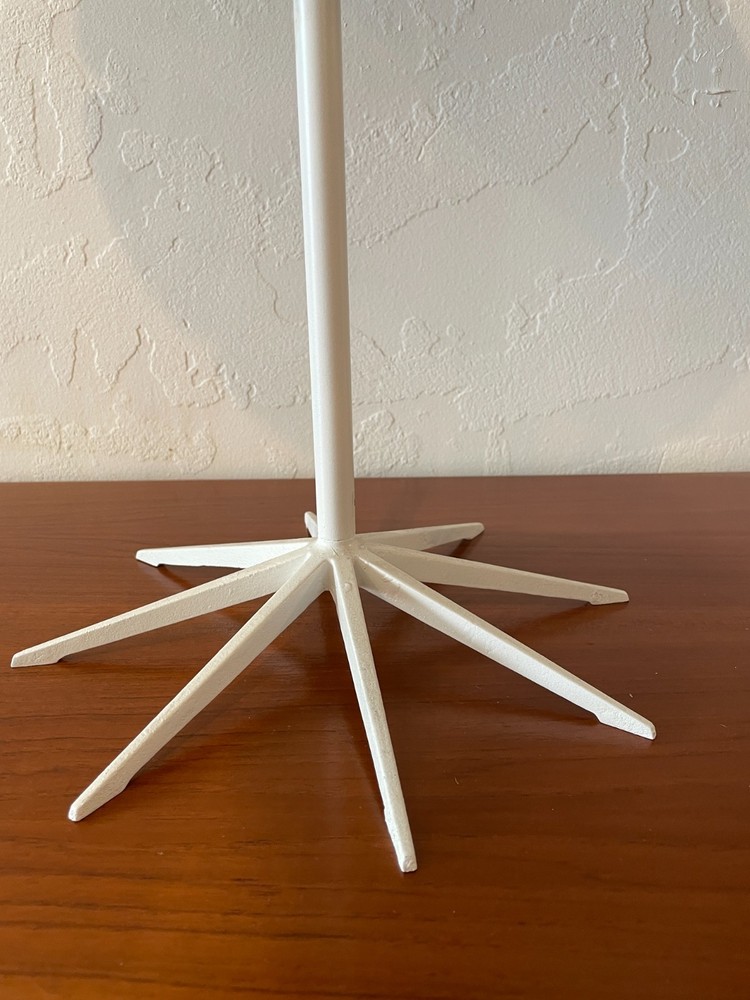 Schultz Petal End Table for Knoll