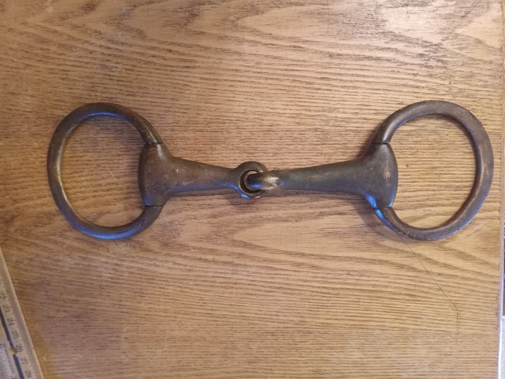 Used eggbutt snaffle bit 4 3/4 in nickel