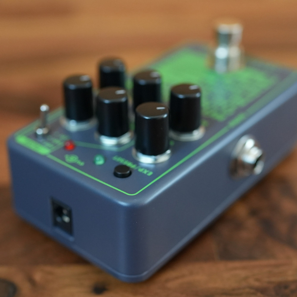 ELECTRO-HARMONIX MAINFRAME Bit Crusher guitar effects