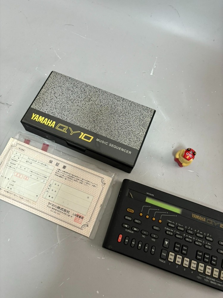 YAMAHA QY10 Mobile Sequencer Rhythm Machine Sampler not work