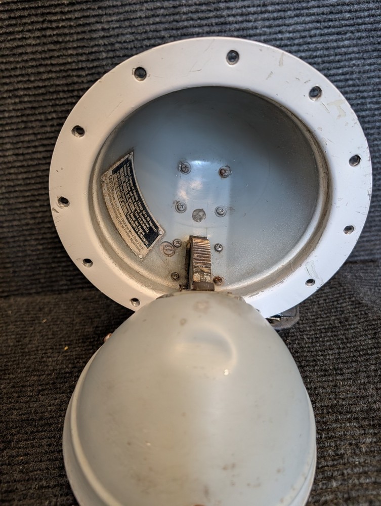 Grimes Retractable Landing Light