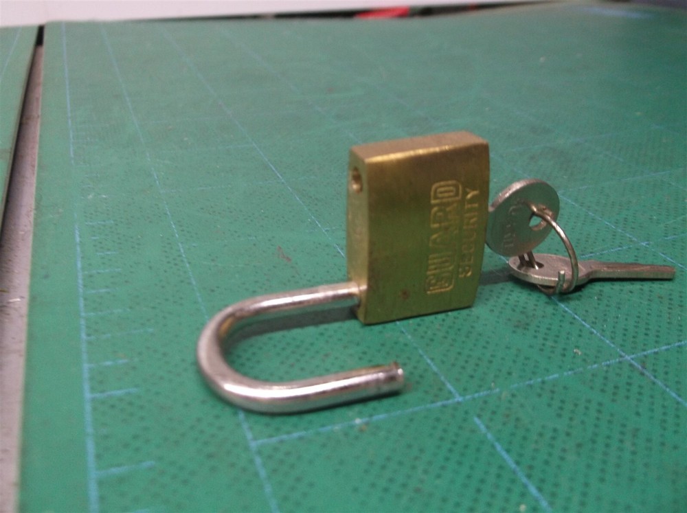 Guard Security High Security Padlock 622 Rust Proof Solid Brass Body 1” 2 Keys