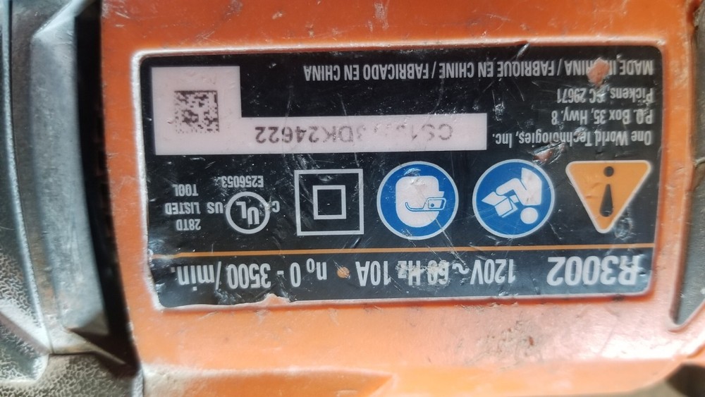 Rigid Handle Assembly For Reciprocating Saw R3002