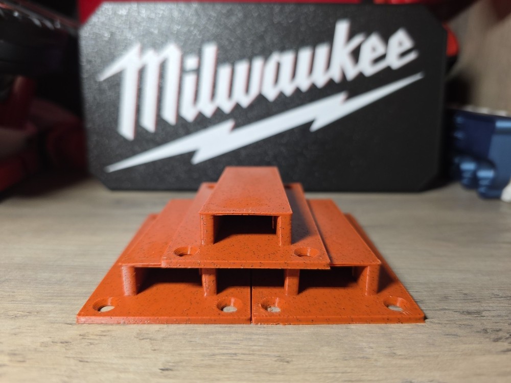 3D Printed Wall Mount Knife Holder 3 Pack