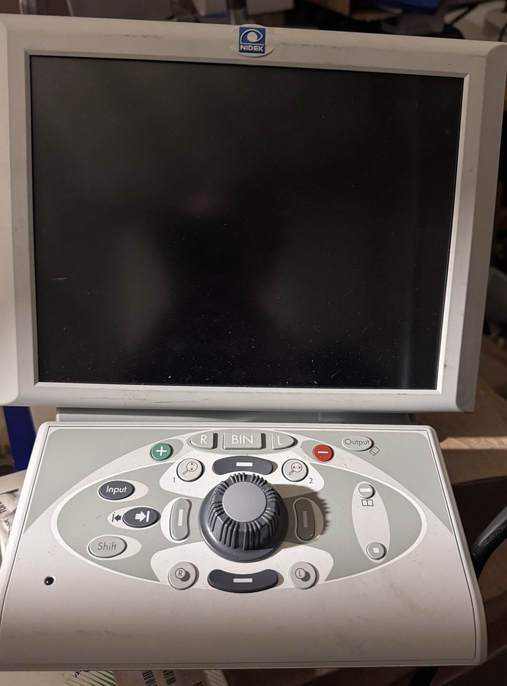Nidek RT-6100 Control Console