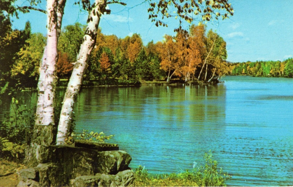 QUIET LAKE - QUIET SKY - PC4502