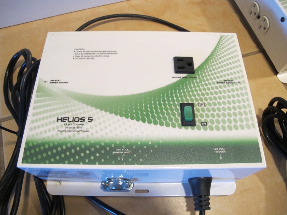 Titan Controls Helios 5 / 4 Light Controller Model# 702671