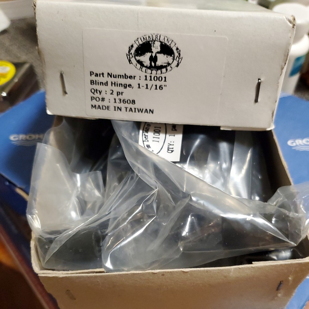 Timberlane Black  Blind Hinge L&R Hinge,  Part# 11101, 2 Pair