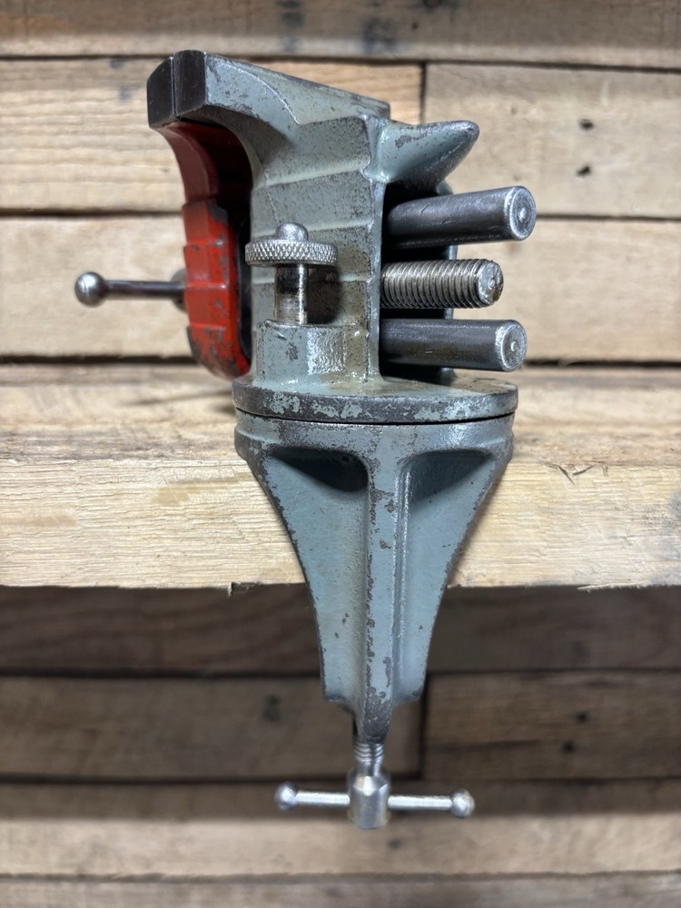 Stanley Vise Model 1210