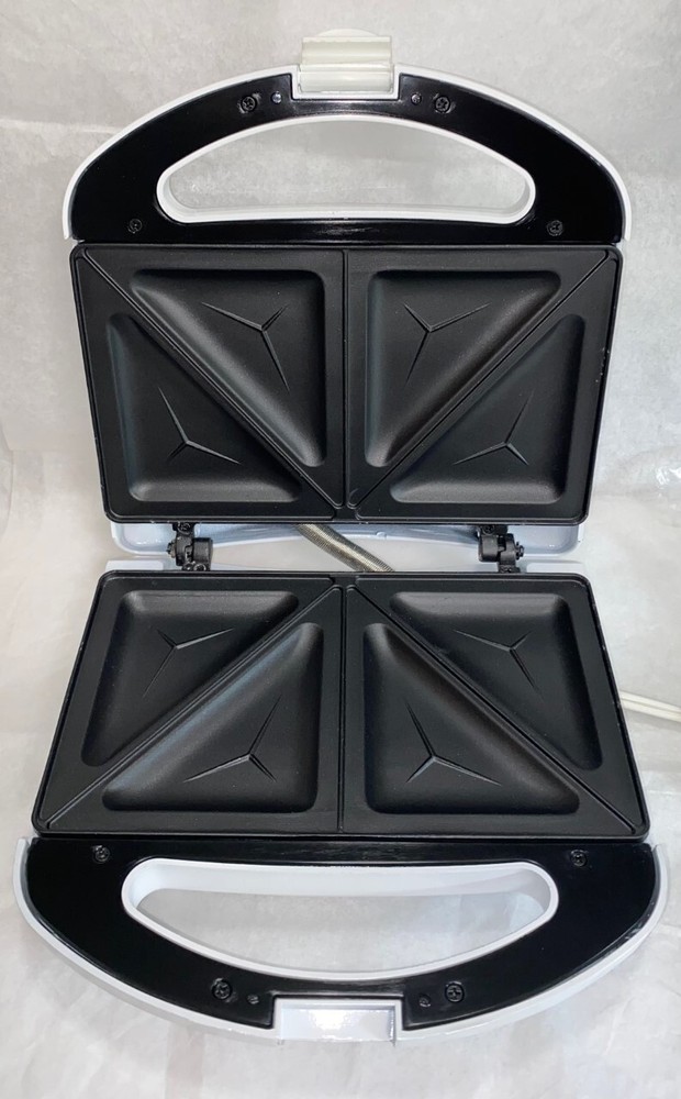 NIB LITHON D-Stylist Hot Sandwich Maker White