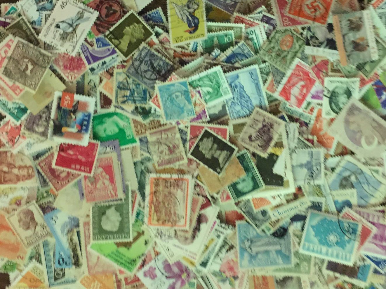 A, 100+ Different Worldwide Stamps, Many Commemoratives