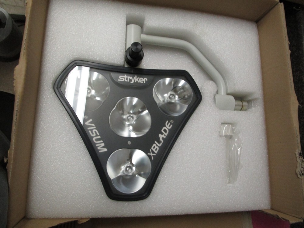 Stryker Visum XBlade LED Exam Light Head Assembly - REF 0682400405