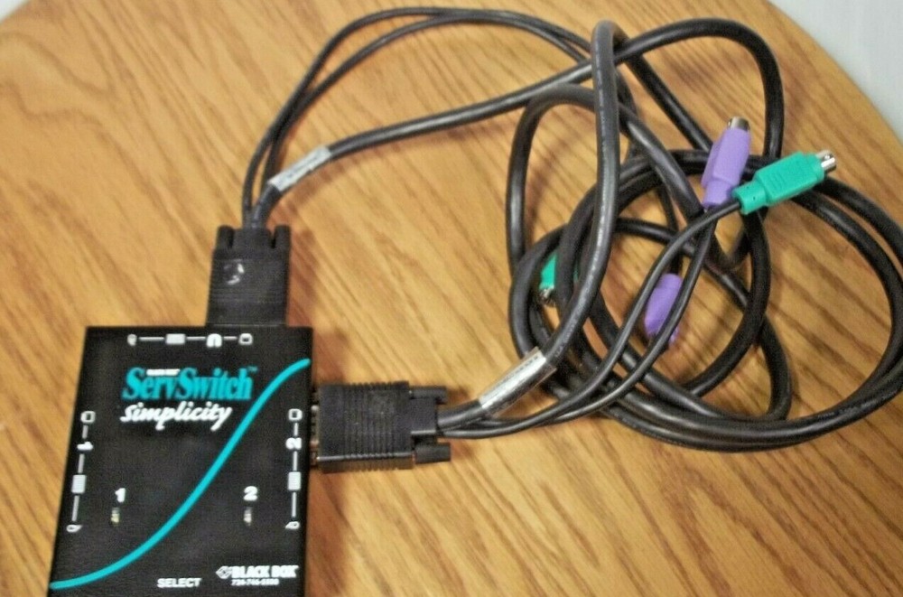 BLACK BOX  ServSwitch Simplicity SW613A KMV Switchbox